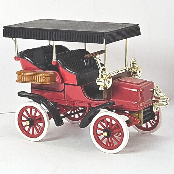 1904 Cadillac Model B   1:32 Scale Surrey Diecast All White Tires - Picture 7 of 11